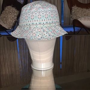 Reversible hat